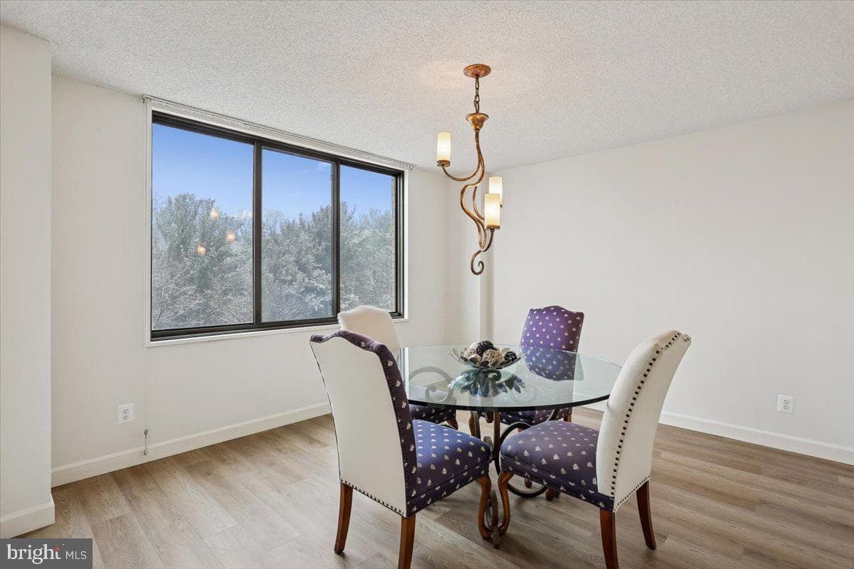 5225 Pooks Hill Road #629s photo 12