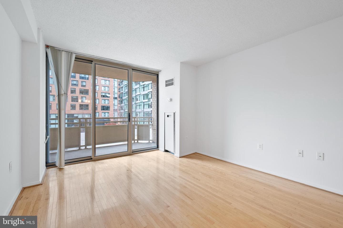 4801 Fairmont Avenue #412 photo 5