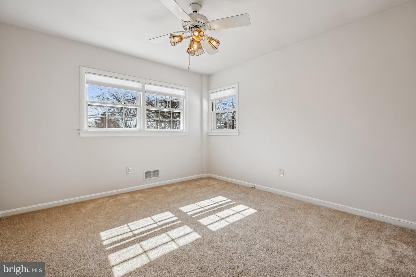 606 Winhall Way photo 46
