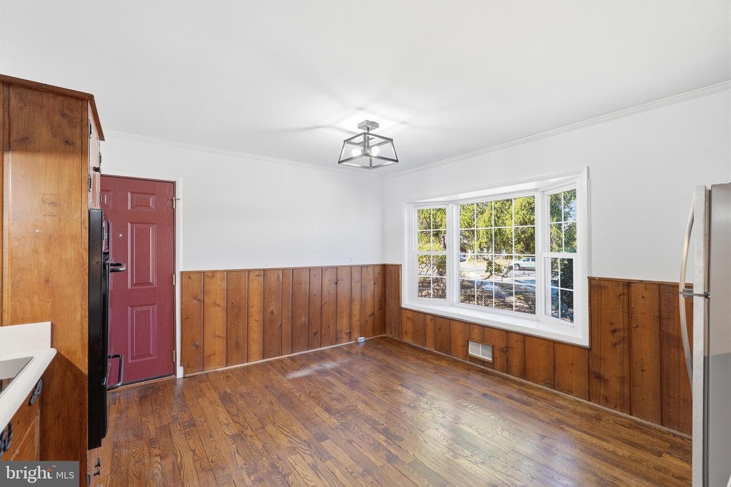 835 Bowie Road photo 8