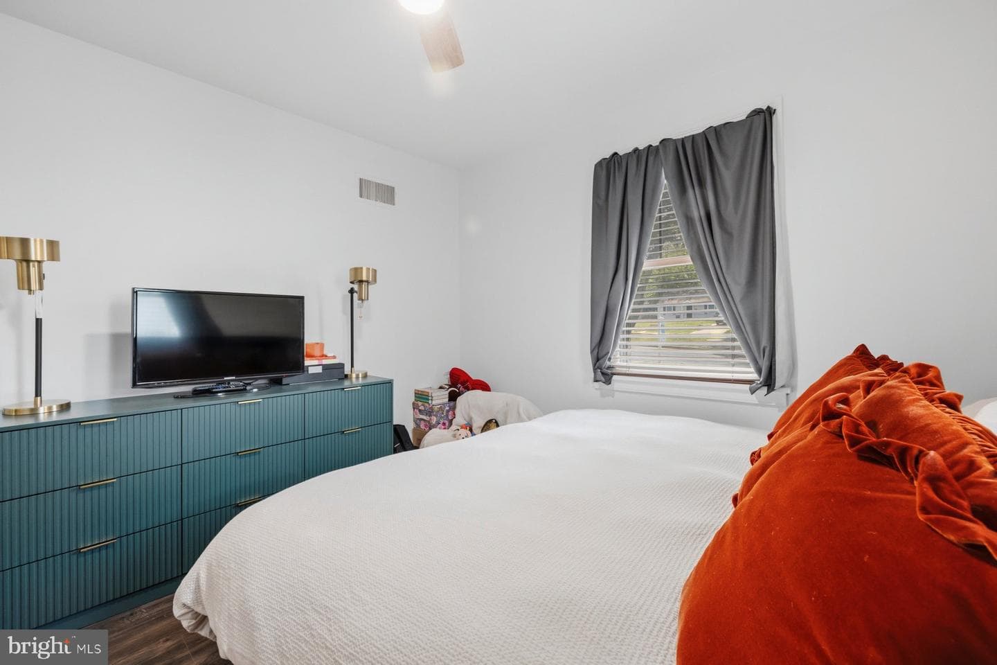 2715 Randolph Road photo 13