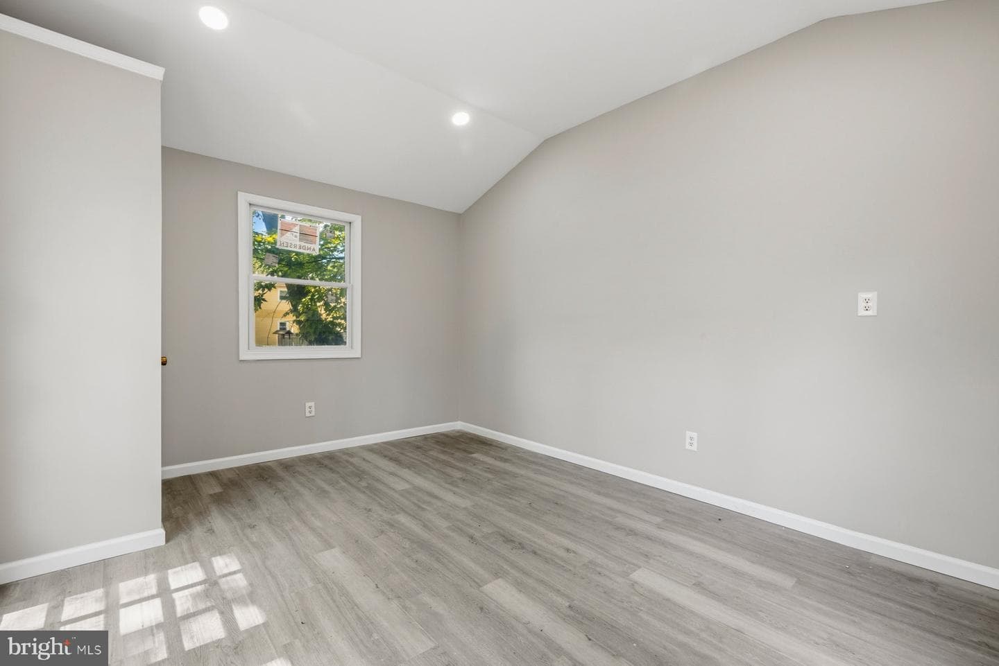 2715 Randolph Road photo 17