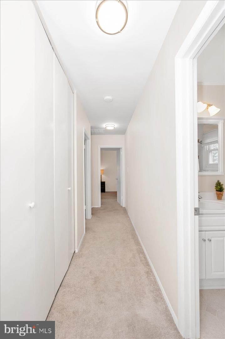 17116 Chiswell Road photo 44
