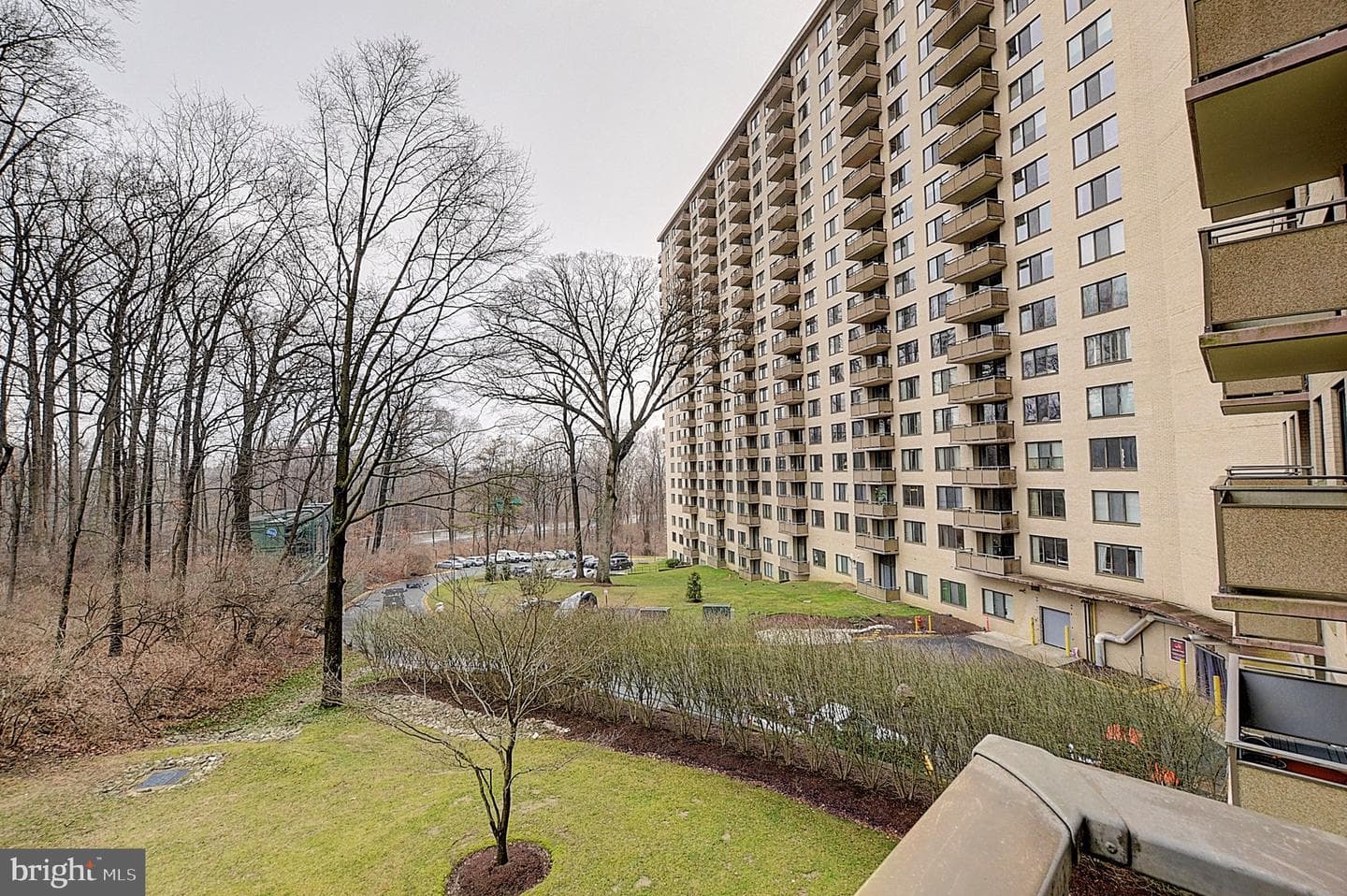 5225 Pooks Hill Road #308n photo 19