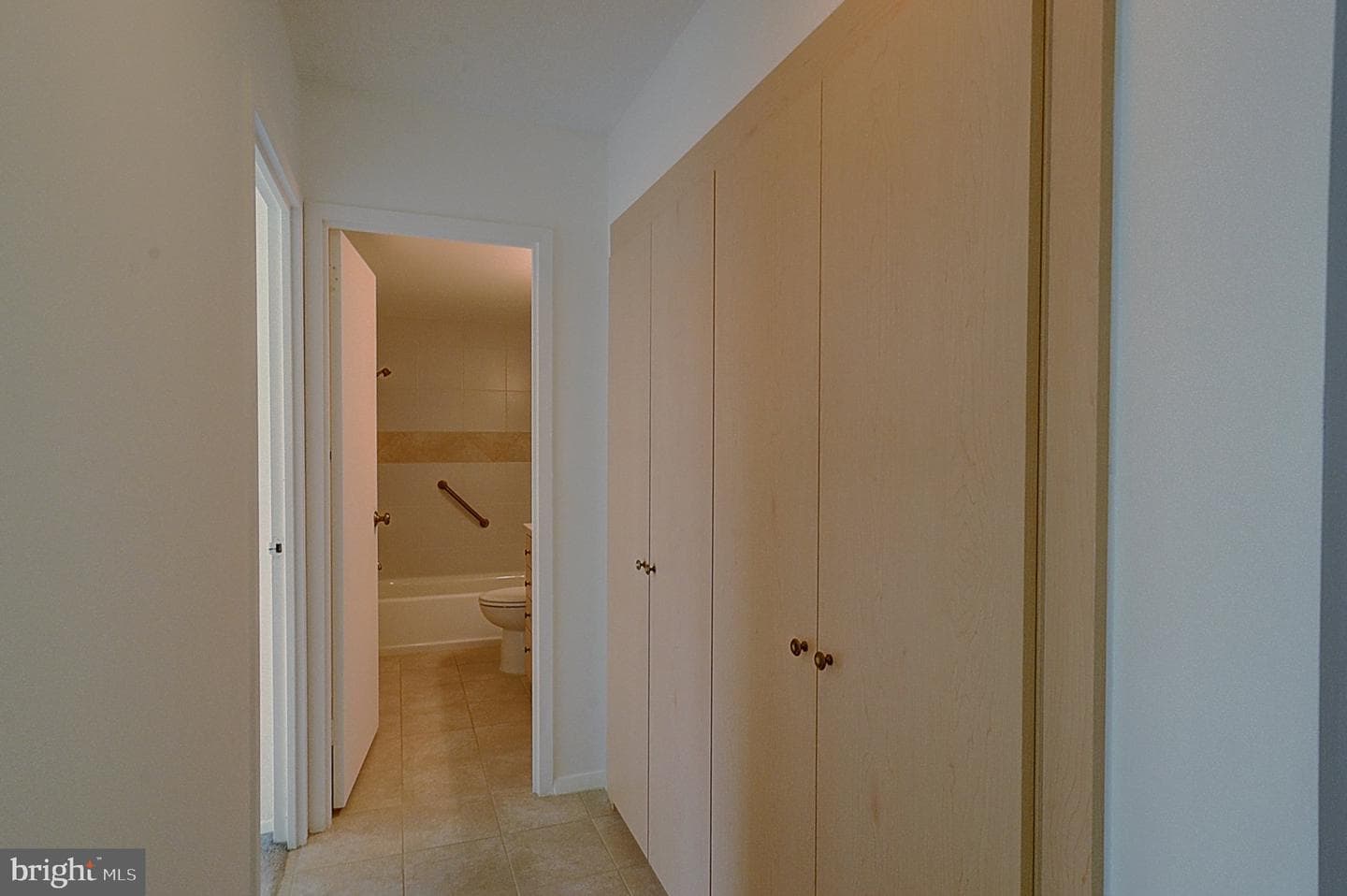 5225 Pooks Hill Road #308n photo 8