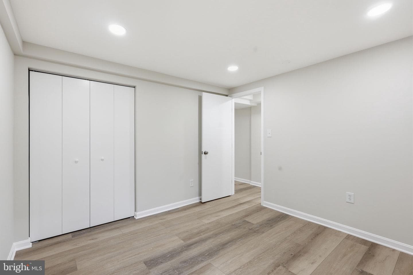 11000 Conti Place photo 32