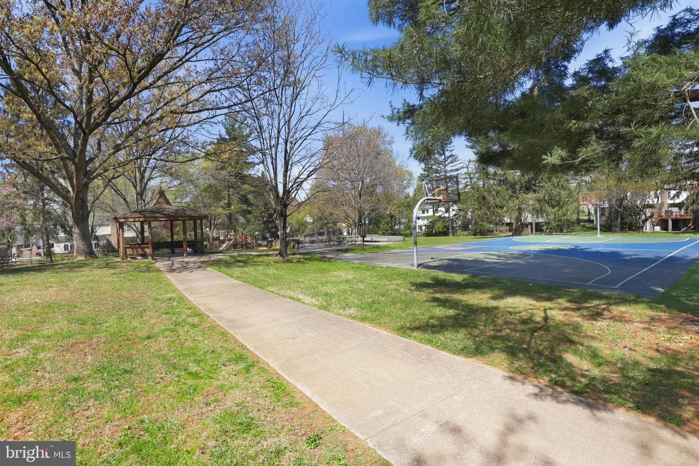 12721 Lincolnshire Drive photo 39