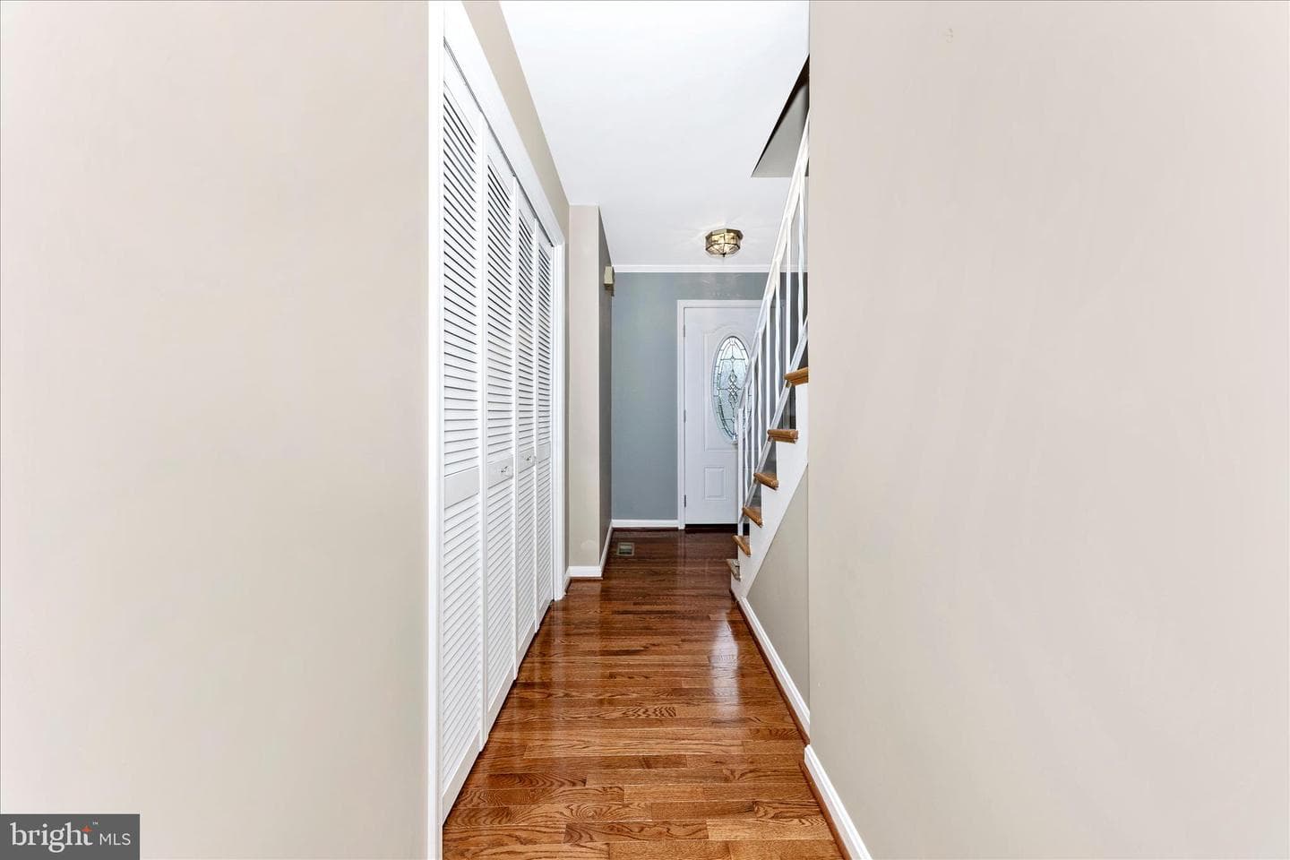 3 Pavilion Drive photo 2