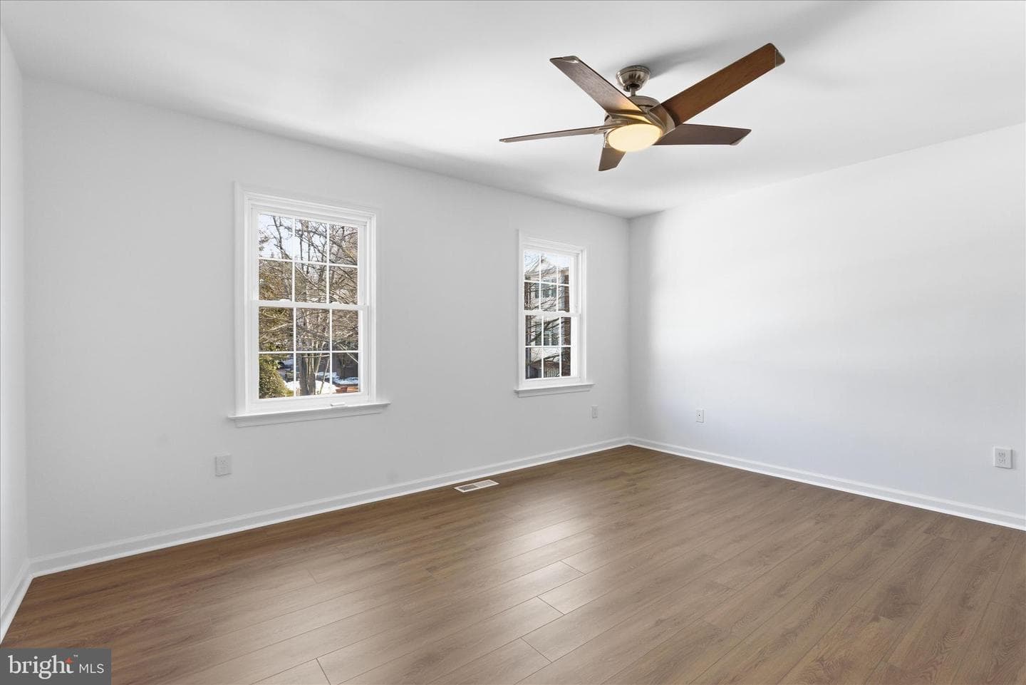 16 Maplewood Park Court photo 21