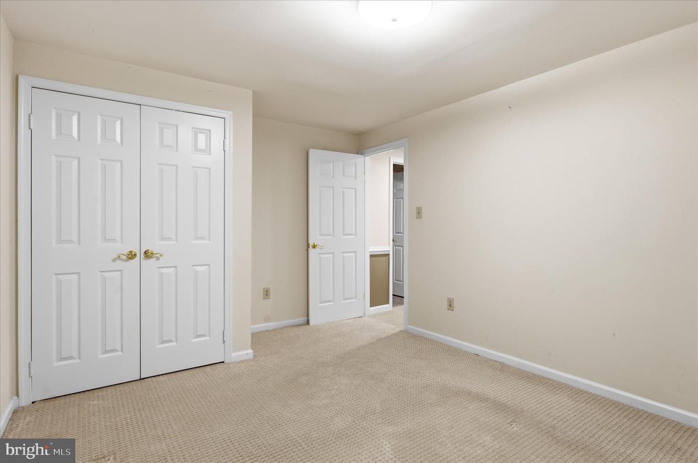 16 Maplewood Park Court photo 30