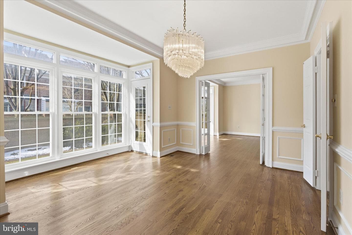 16 Maplewood Park Court photo 8