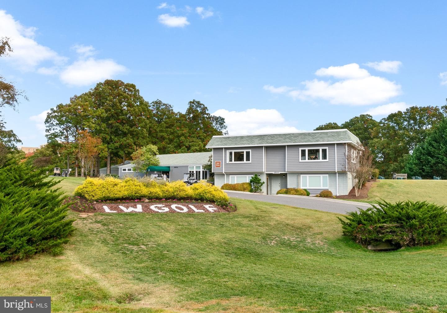 15115 Interlachen Drive #3-607 photo 36