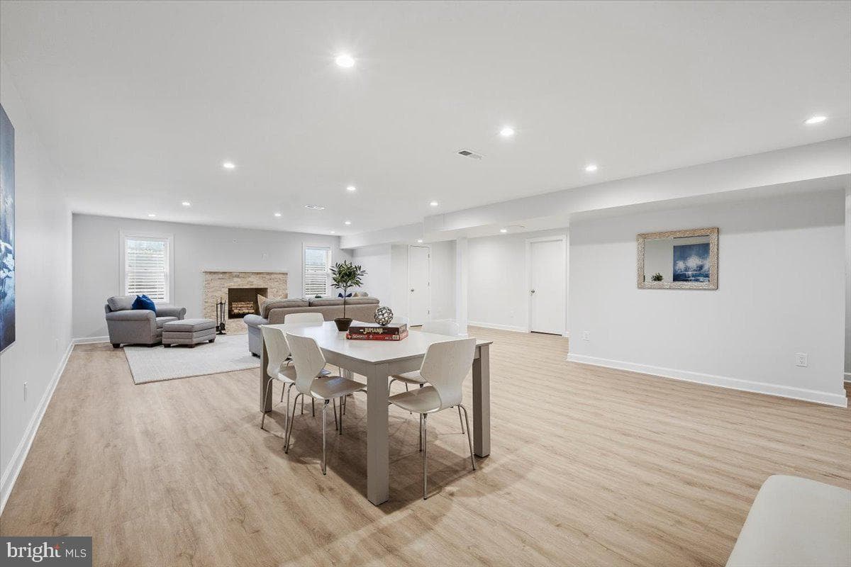 10409 Democracy Lane photo 42