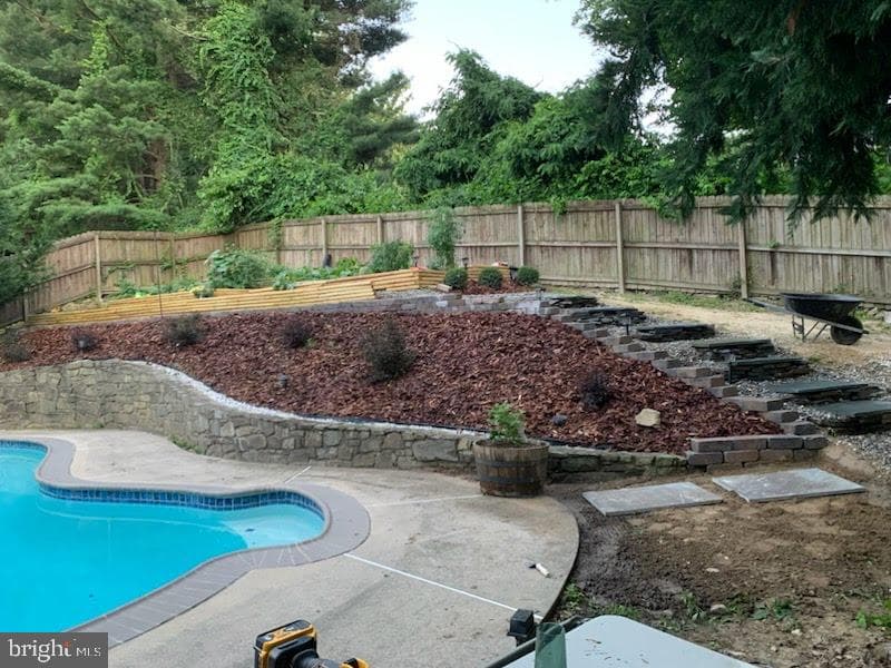14312 Morton Hall Road photo 32