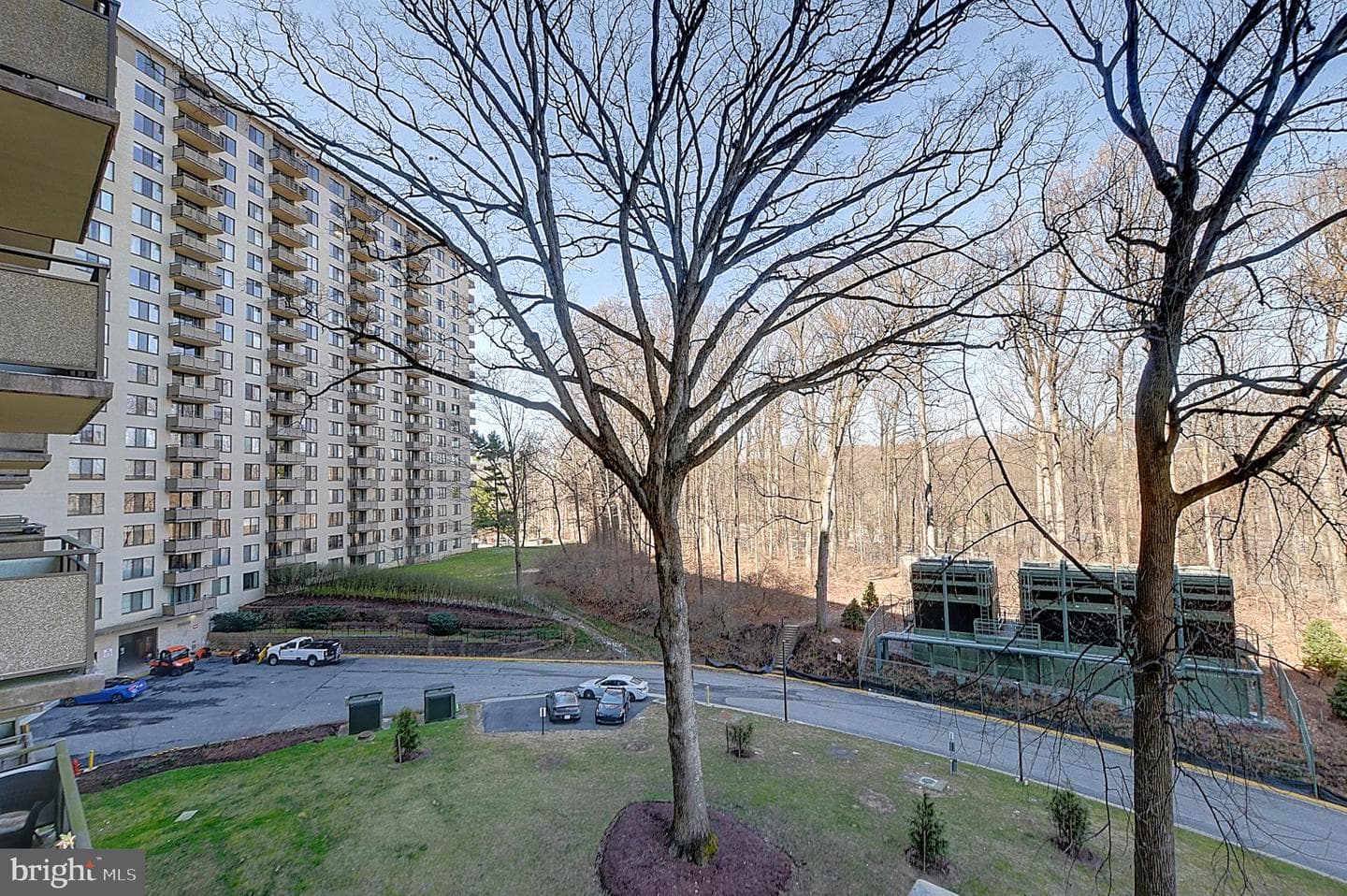 5225 Pooks Hill Road #424n photo 16
