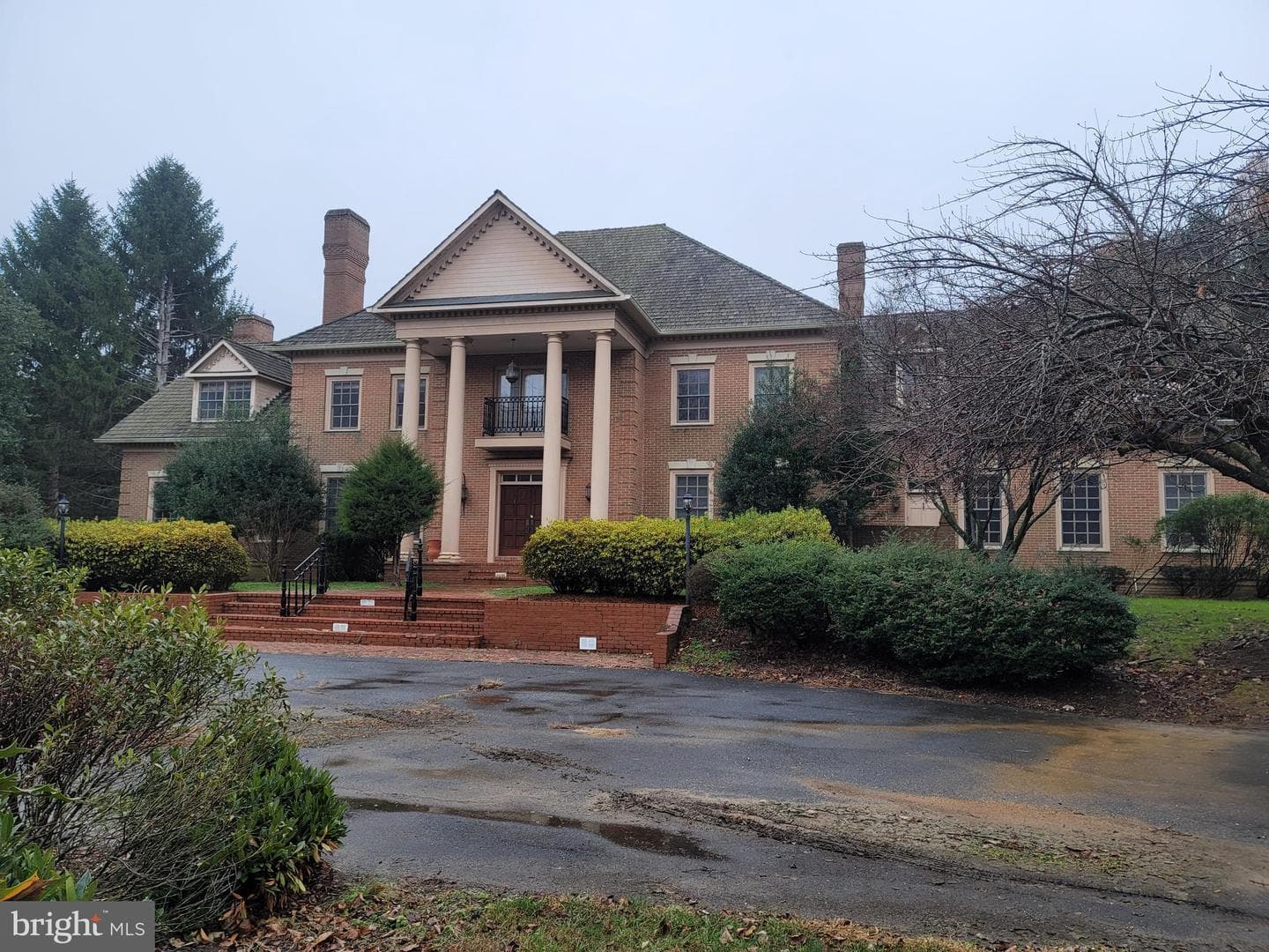 8926 Harvest Square Court photo 1