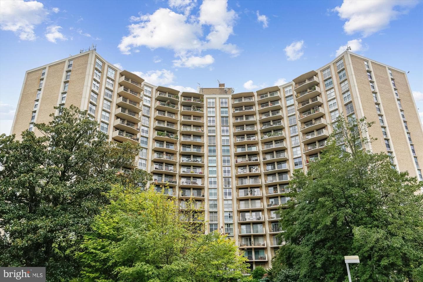 9039 Sligo Creek Parkway #1409 photo 1