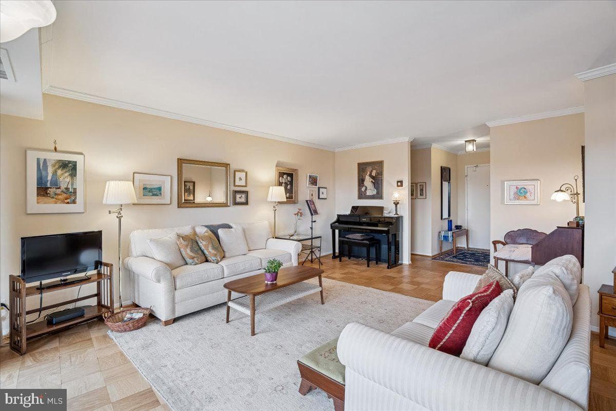 9039 Sligo Creek Parkway #1409 photo 12