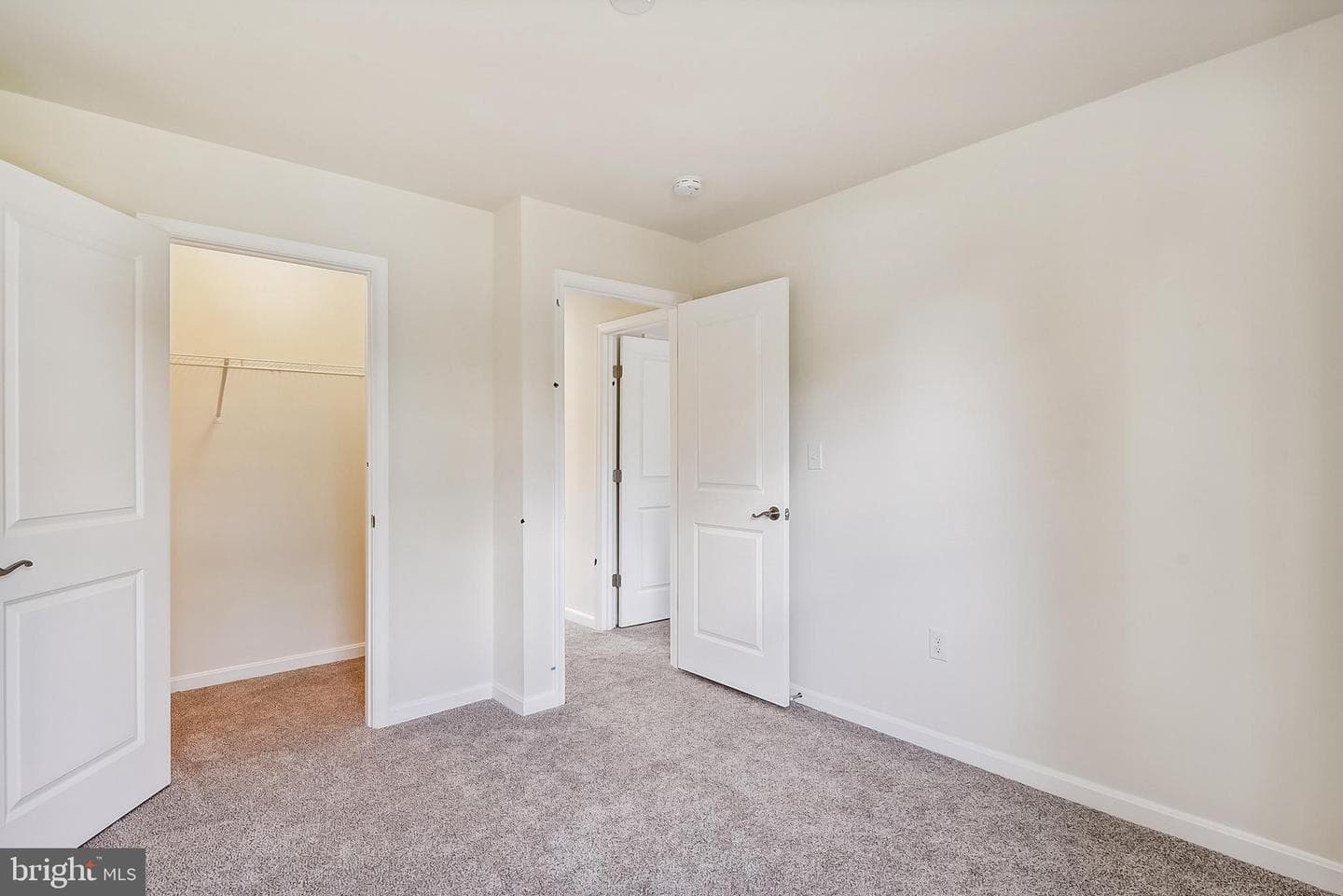 15330 Hildegard Lane photo 23