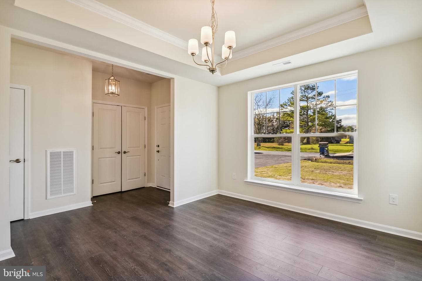 15330 Hildegard Lane photo 9