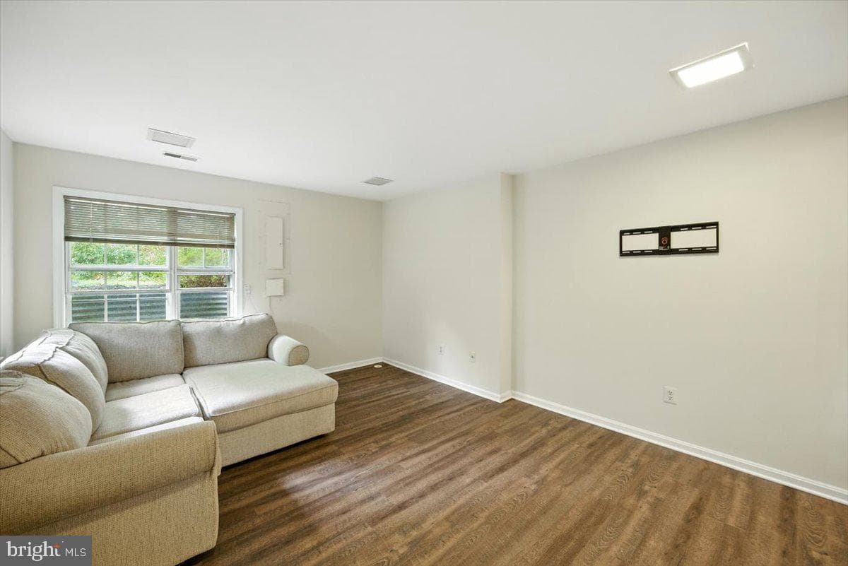 20314 Butterwick Way photo 18