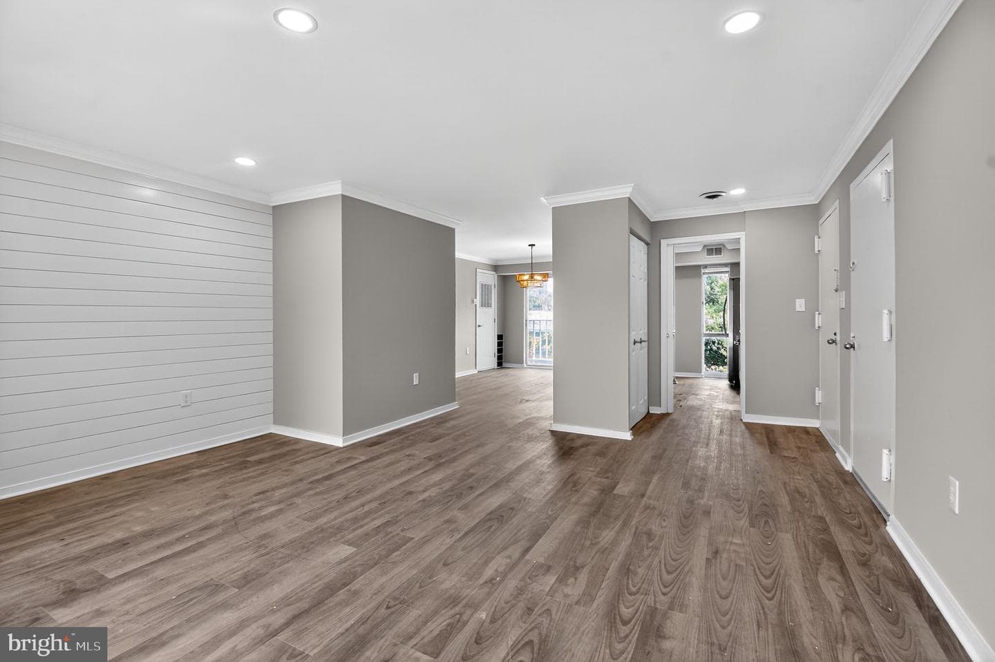 3234 Hewitt Avenue #3-4-B photo 5