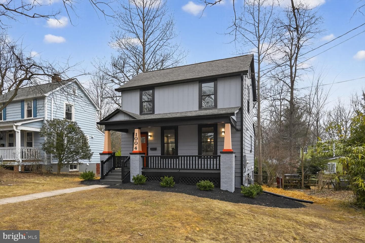 1004 Elm Avenue