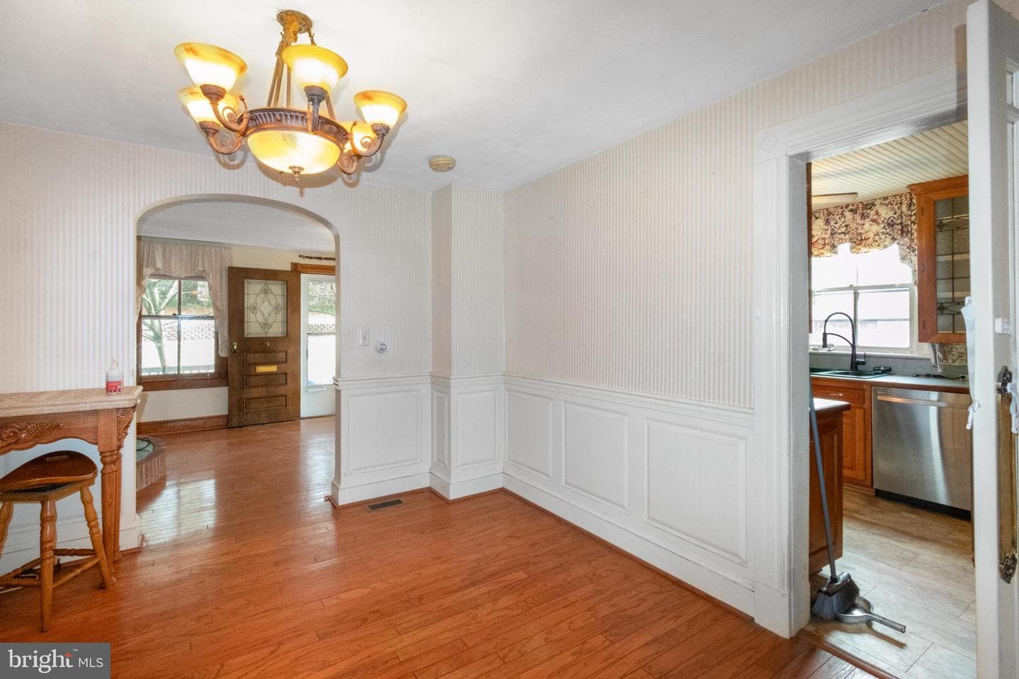 13150 Old Columbia Pike photo 13