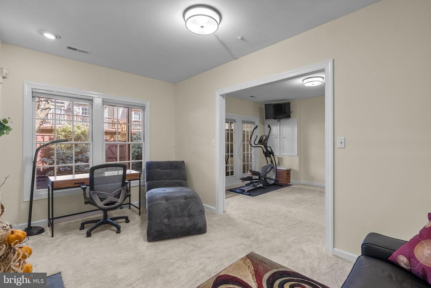 10407 Flowerfield Way photo 35