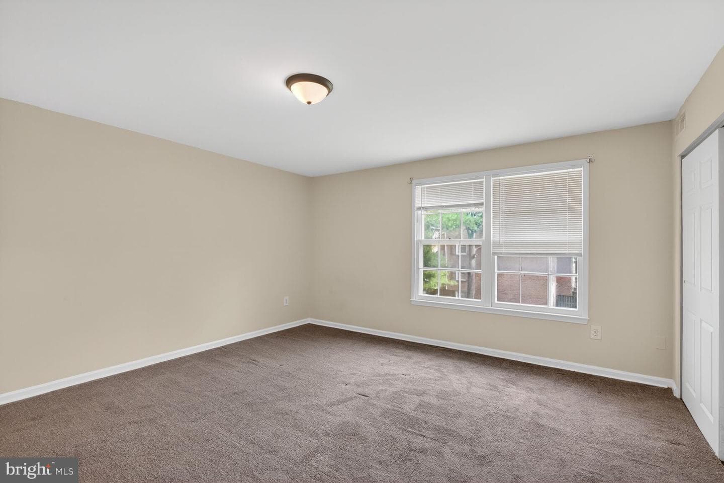 722 Quince Orchard Boulevard #101 photo 15