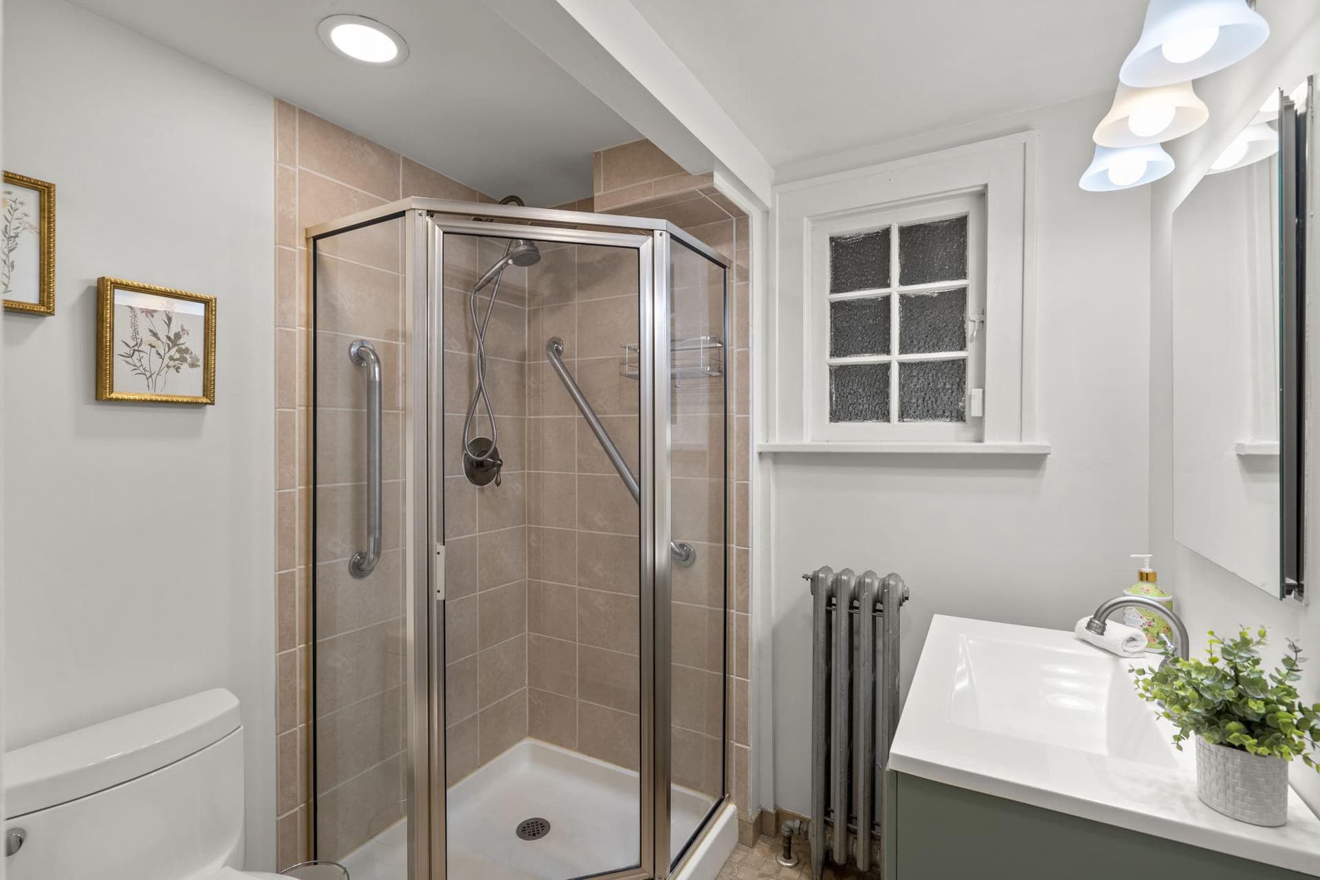 9409 Garwood Street photo 34