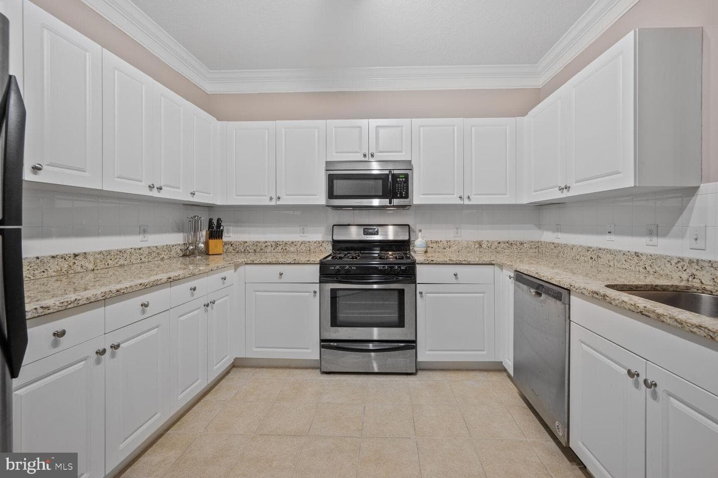 7 Booth Street #202 photo 19