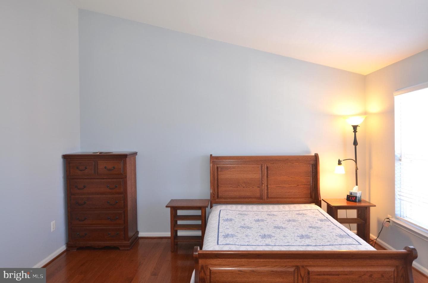 461 Clayhall Street photo 22