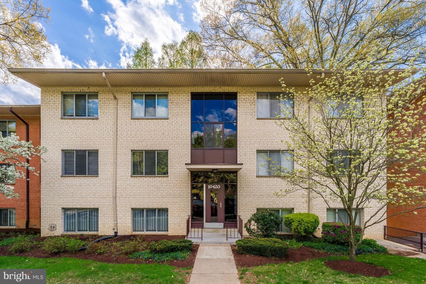 10420 Rockville Pike #102