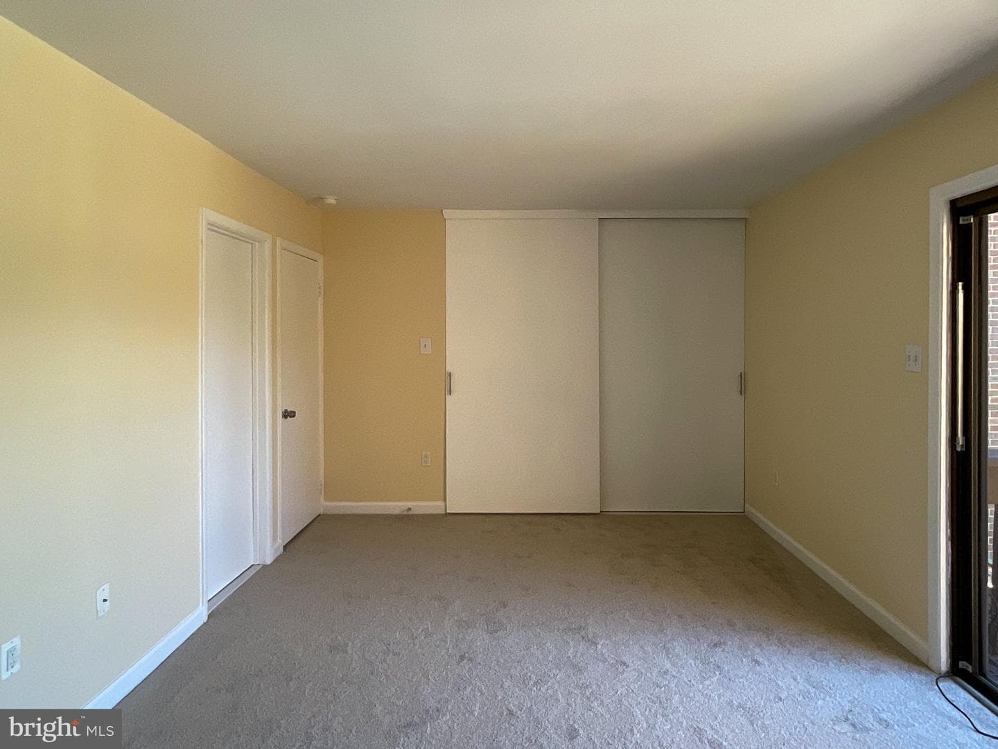 9040 Centerway Road photo 29