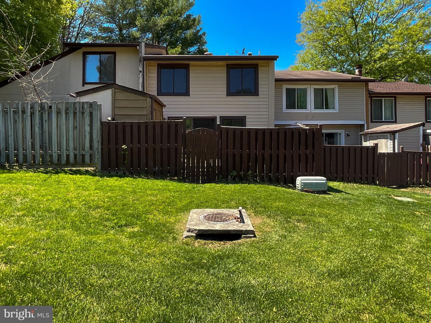 9040 Centerway Road photo 43