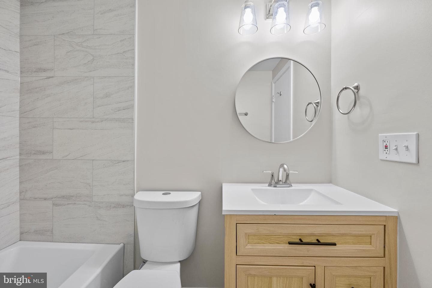8705 Ferrysburg Way photo 33