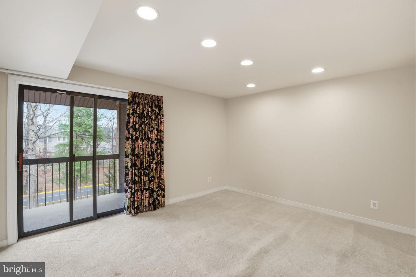 11400 Strand Drive #r-402 photo 10