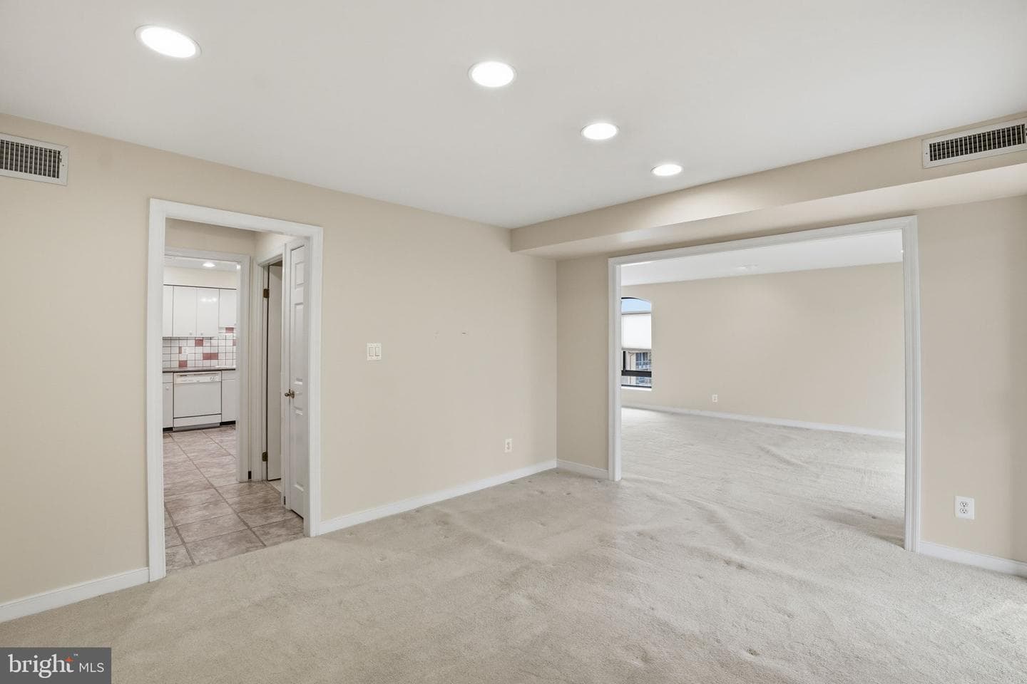 11400 Strand Drive #r-402 photo 13