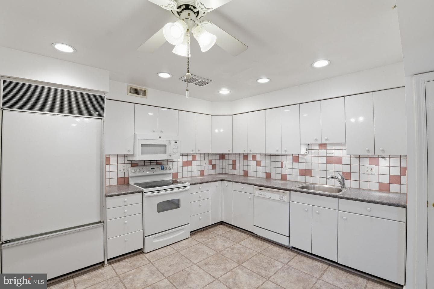 11400 Strand Drive #r-402 photo 15
