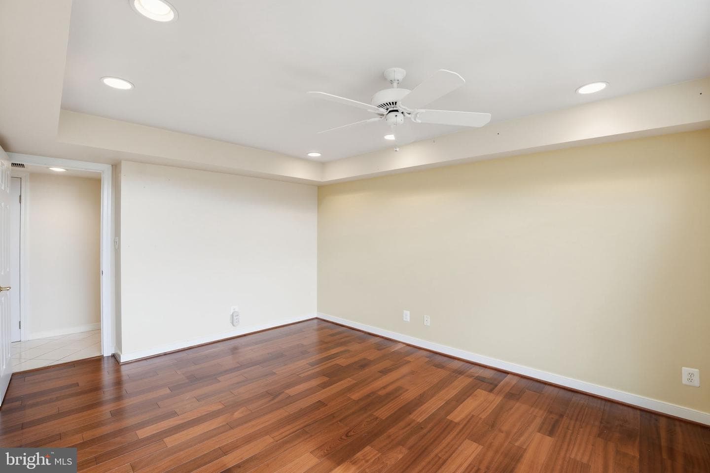 11400 Strand Drive #r-402 photo 28