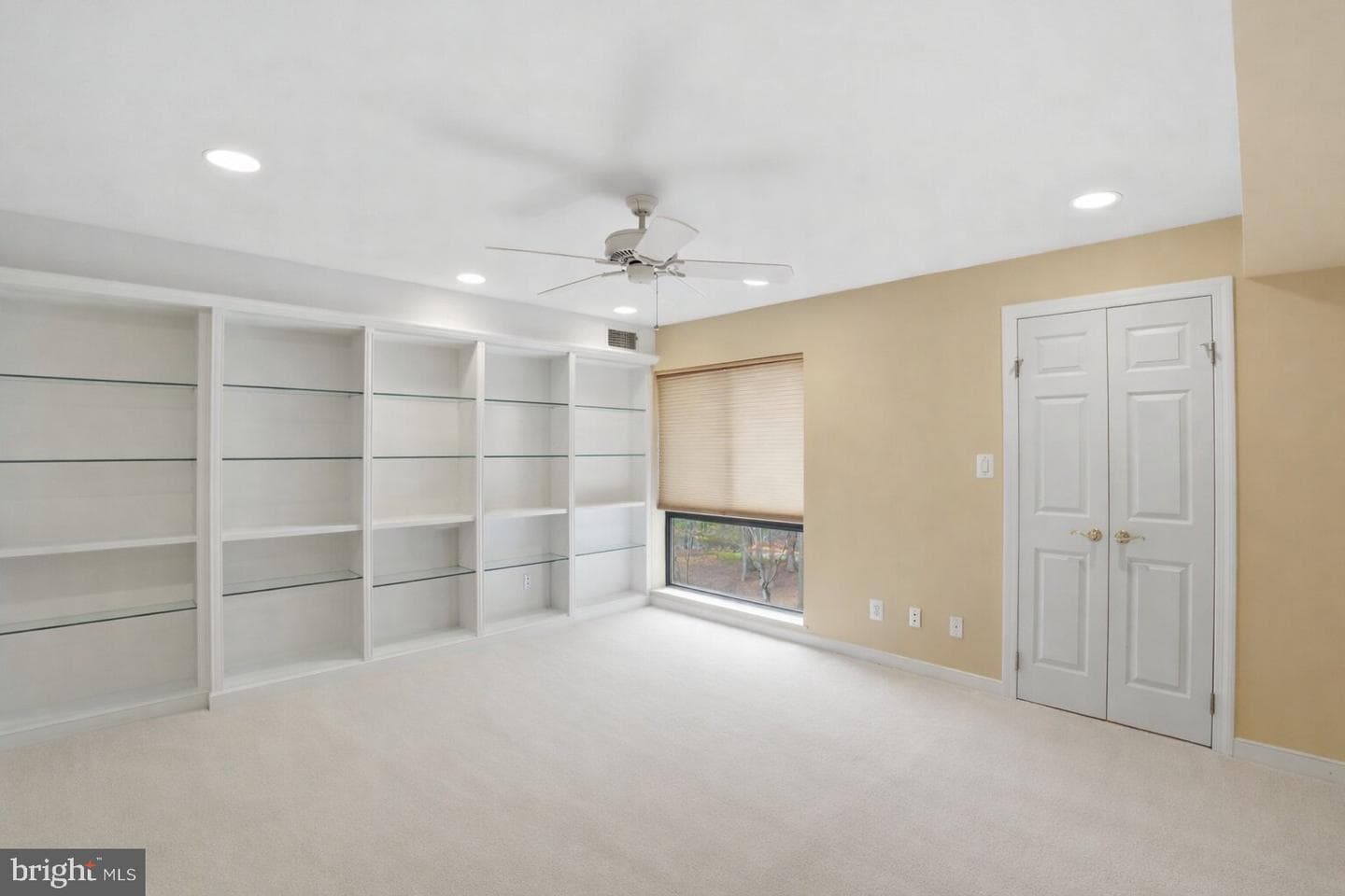 11400 Strand Drive #r-402 photo 31