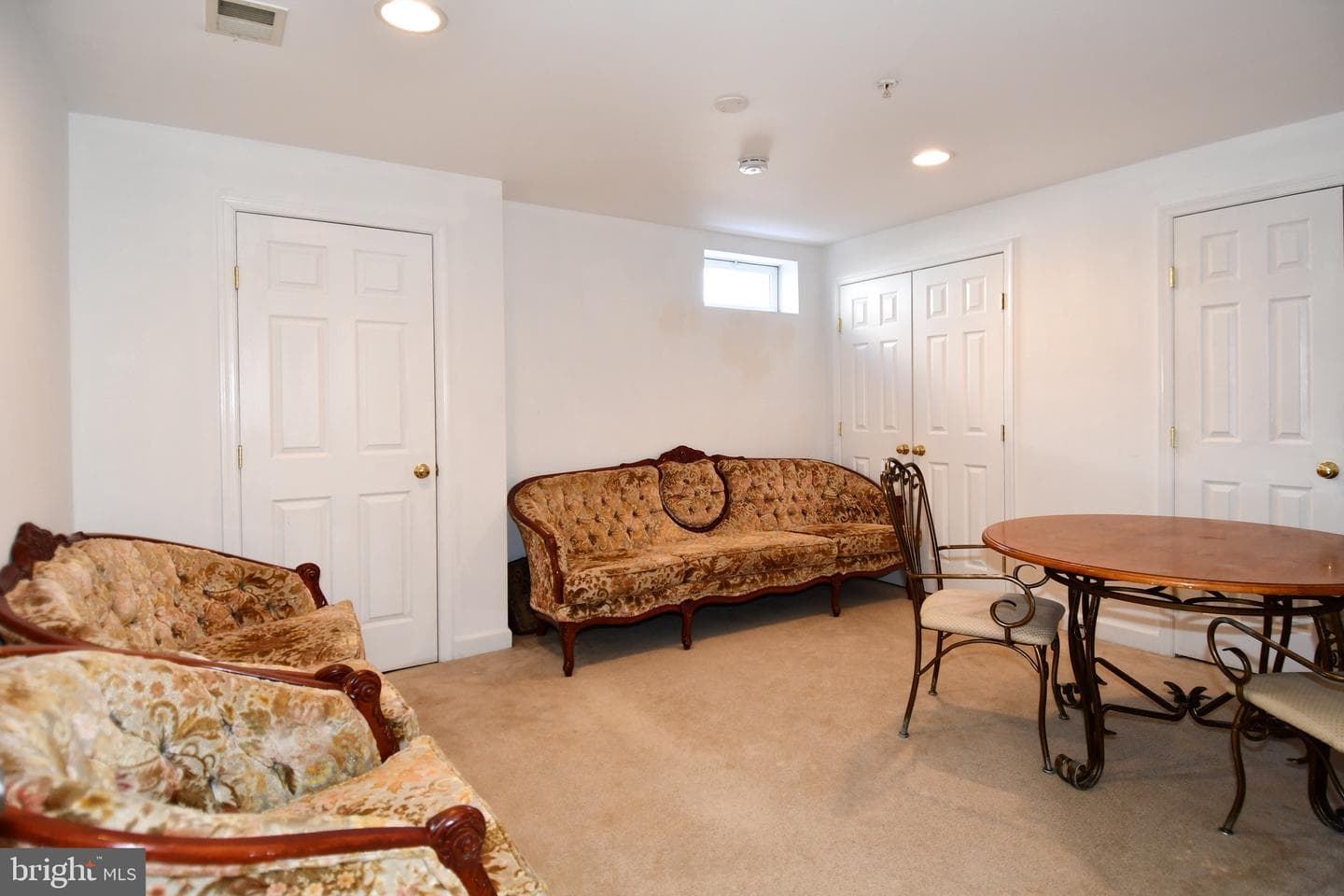 14528 Fairdale Road photo 54