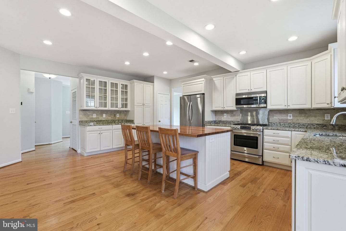12511 Royal Crown Drive photo 6