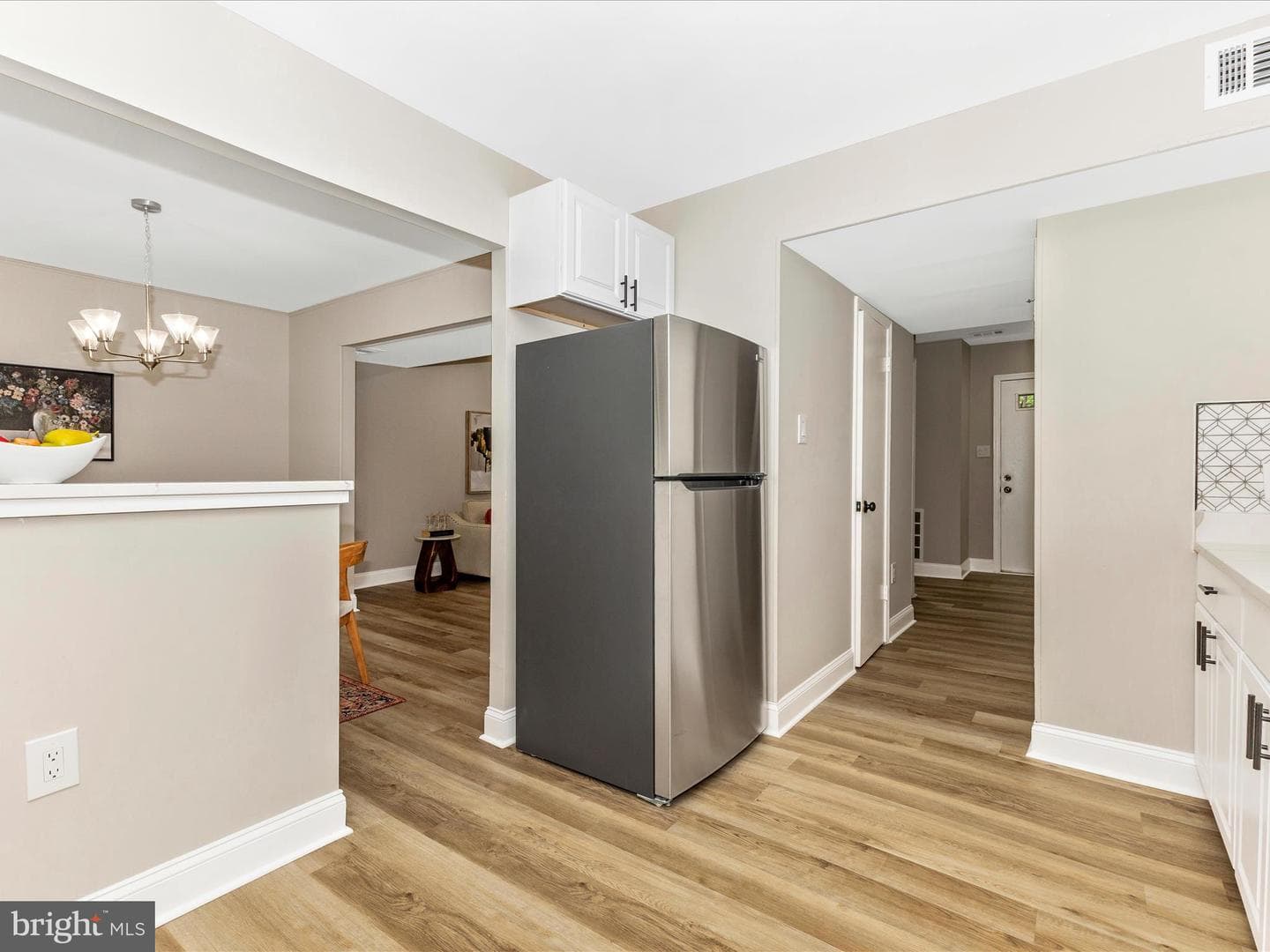 11 Ingleside Court photo 16