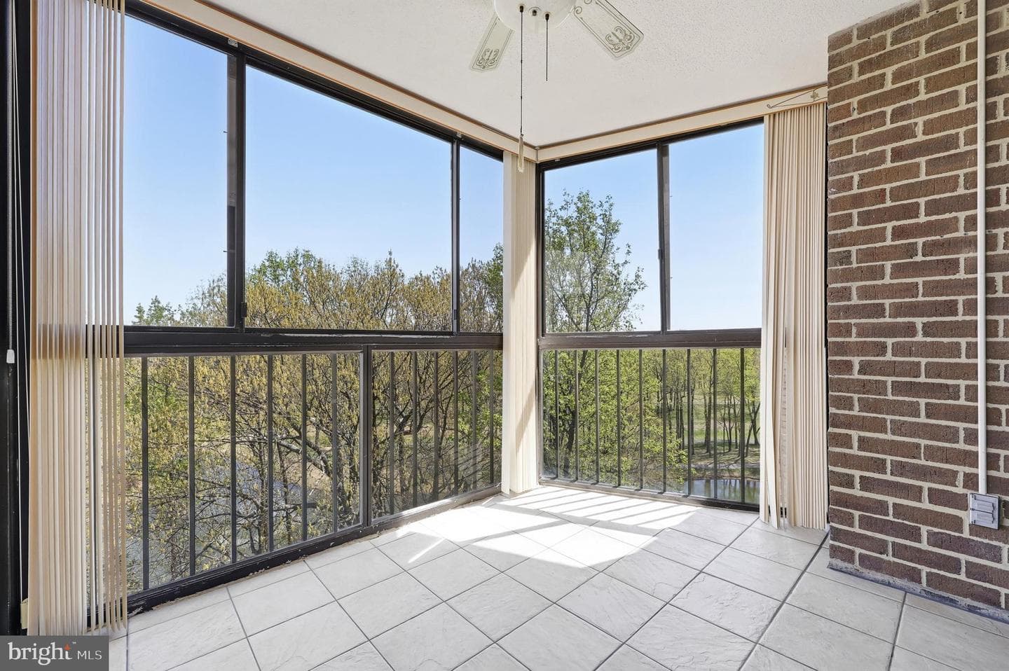 15107 Interlachen Drive #2-1006 photo 12