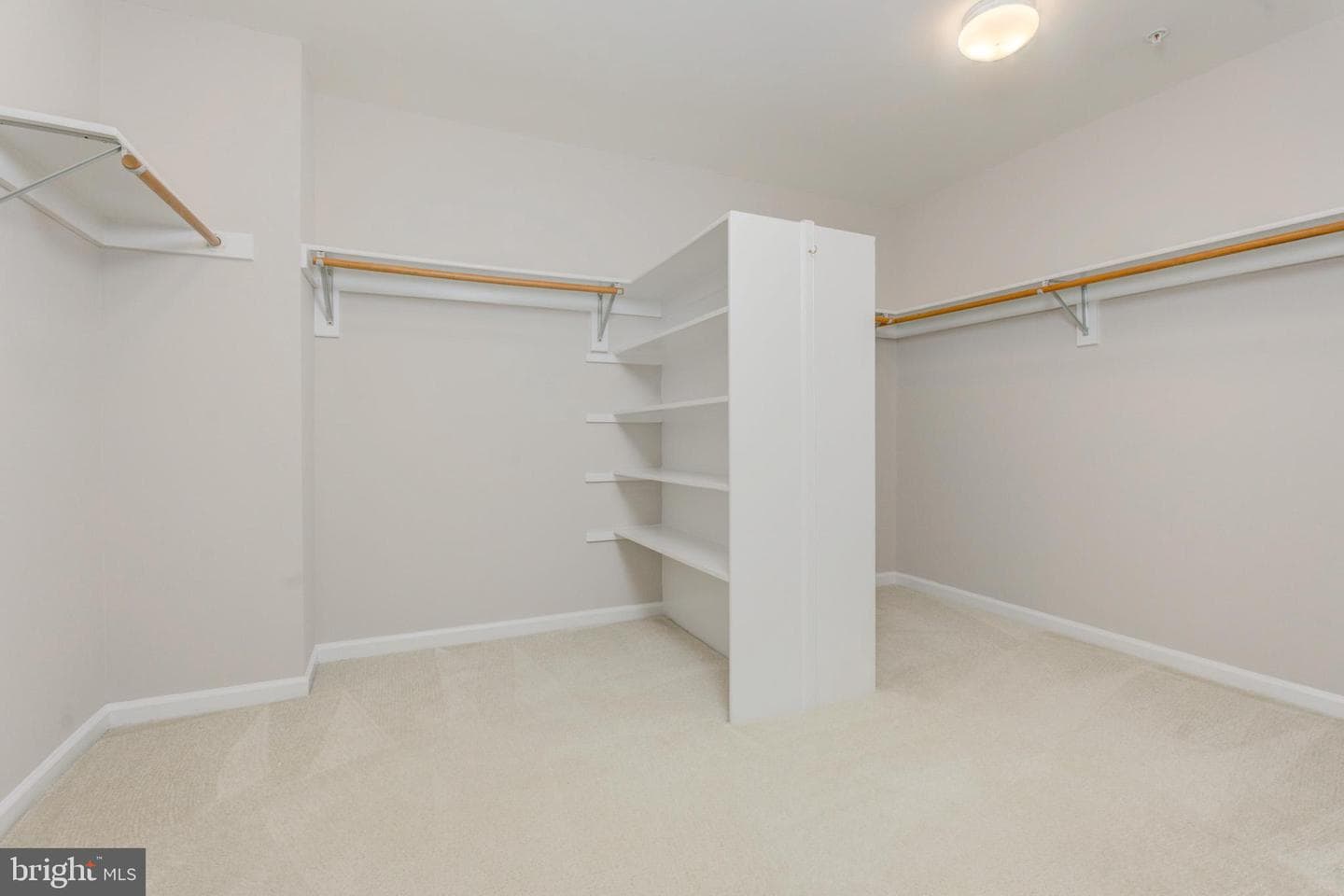 904 Oak Knoll Terrace photo 34