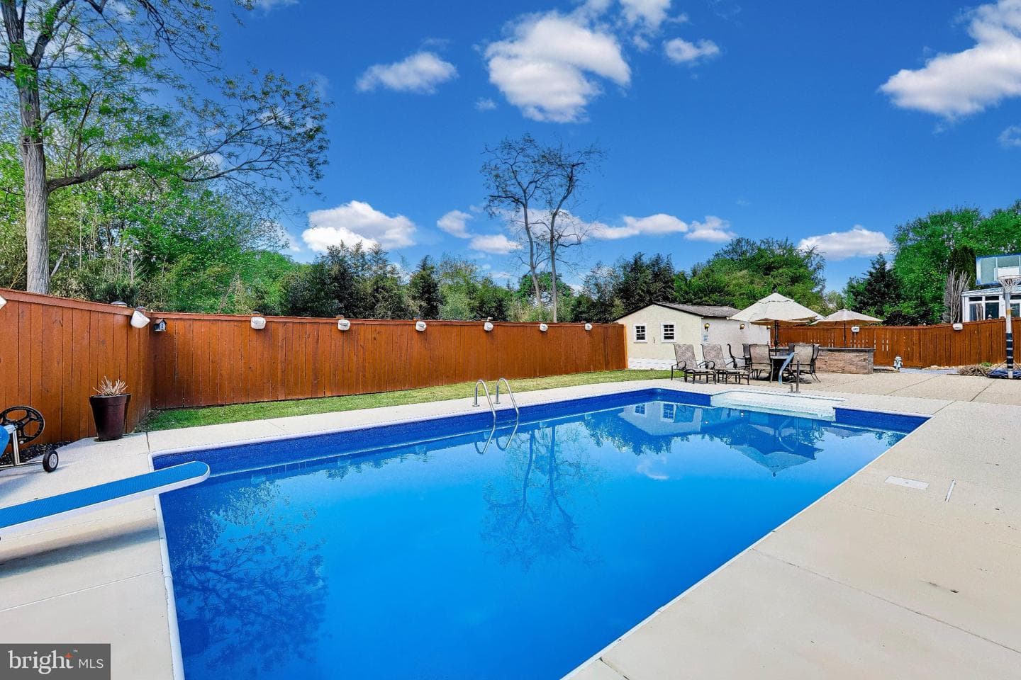 14216 Alderton Road photo 41