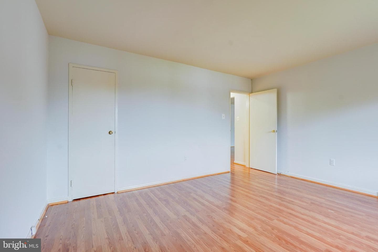 7400 Lakeview Drive #405 photo 15