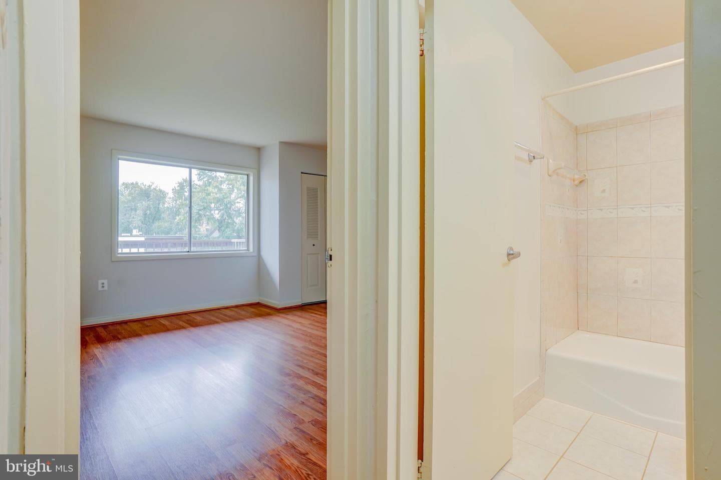 7400 Lakeview Drive #405 photo 16